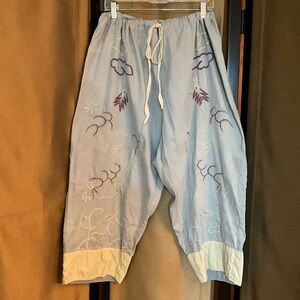 NWT Magnolia Pearl Embroidered Alyce Dragon Pants